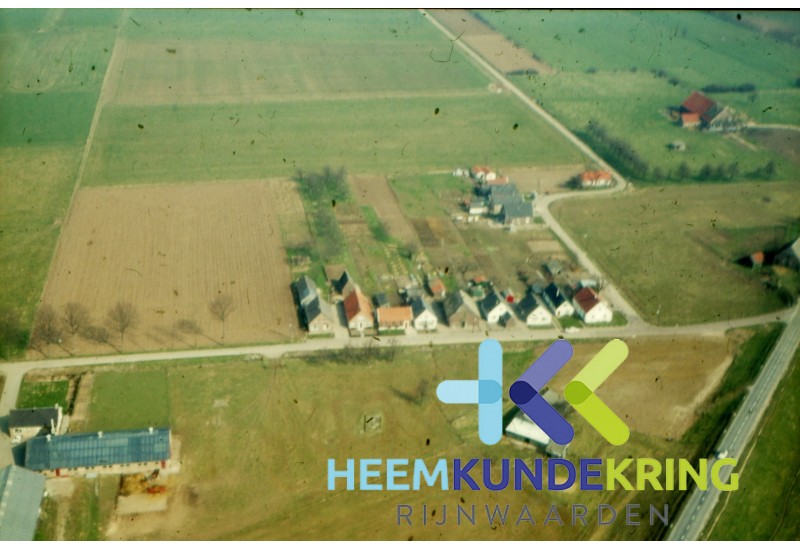 Luchtfoto RenBaan Pannerden Coll. G.B. Janssen (550)